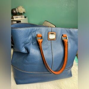 GUC Dooney & Bourke Pebble Grain Chelsea Shopper